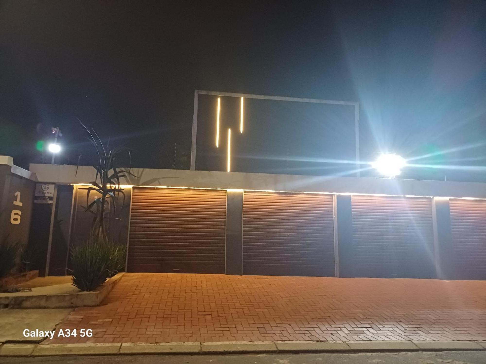 16 On Ryde Durban Exterior foto
